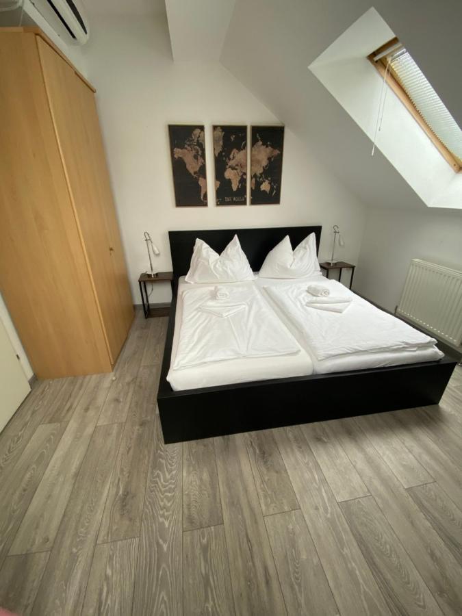 Pension Lizzi เวียนนา ภายนอก รูปภาพ